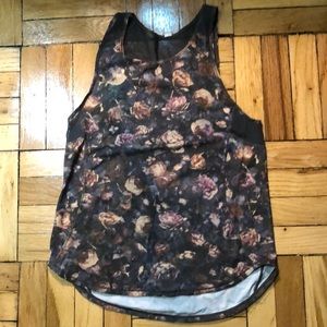 Lululemon Sculpt Tank II in rose pattern